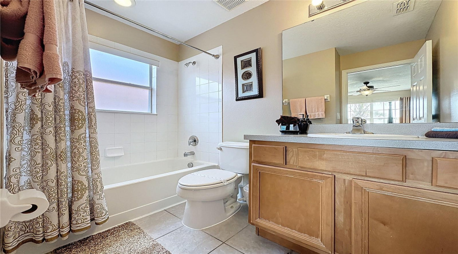 DAVENPORT, Florida 33837, 6 Bedrooms Bedrooms, ,5 BathroomsBathrooms,Residential,For Sale,ROSSO,0,MFRS5126388