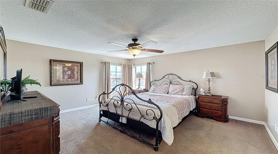 DAVENPORT, Florida 33837, 6 Bedrooms Bedrooms, ,5 BathroomsBathrooms,Residential,For Sale,ROSSO,0,MFRS5126388