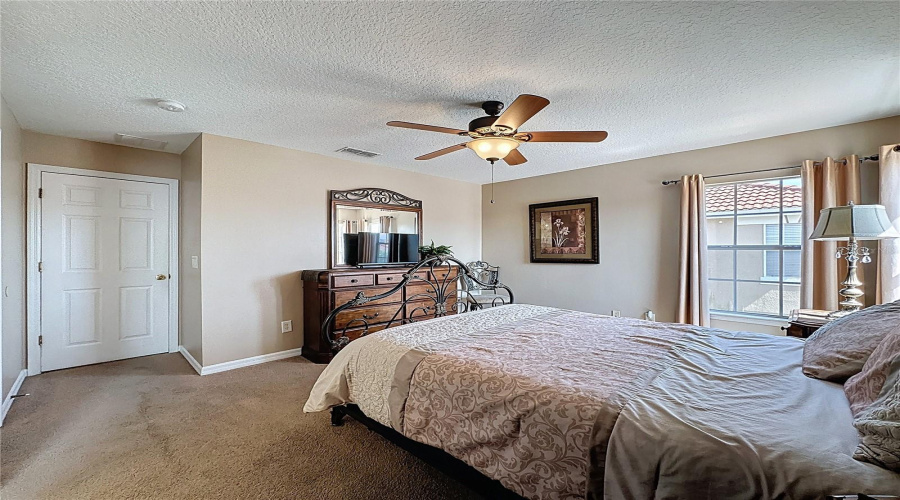 DAVENPORT, Florida 33837, 6 Bedrooms Bedrooms, ,5 BathroomsBathrooms,Residential,For Sale,ROSSO,0,MFRS5126388