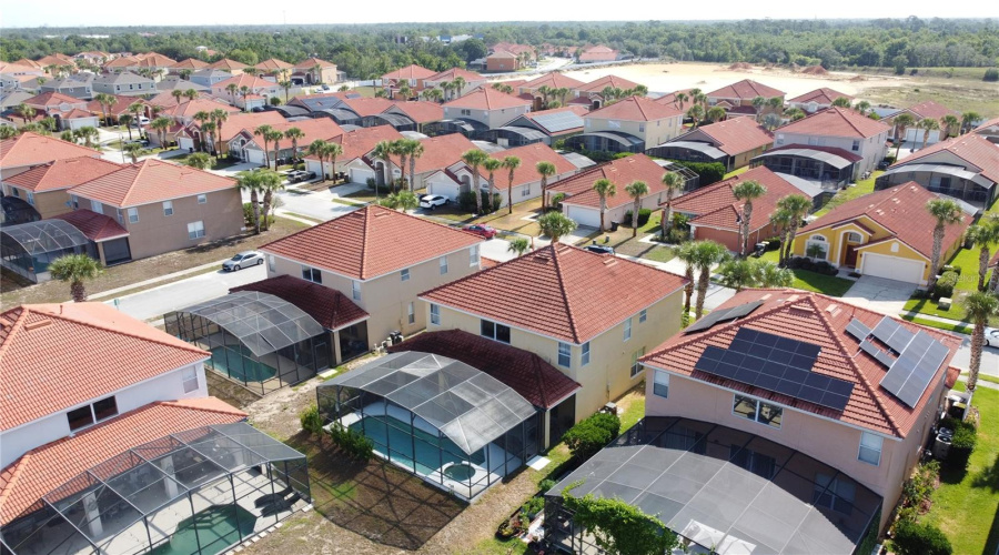 DAVENPORT, Florida 33837, 6 Bedrooms Bedrooms, ,5 BathroomsBathrooms,Residential,For Sale,ROSSO,0,MFRS5126388