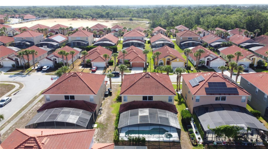 DAVENPORT, Florida 33837, 6 Bedrooms Bedrooms, ,5 BathroomsBathrooms,Residential,For Sale,ROSSO,0,MFRS5126388