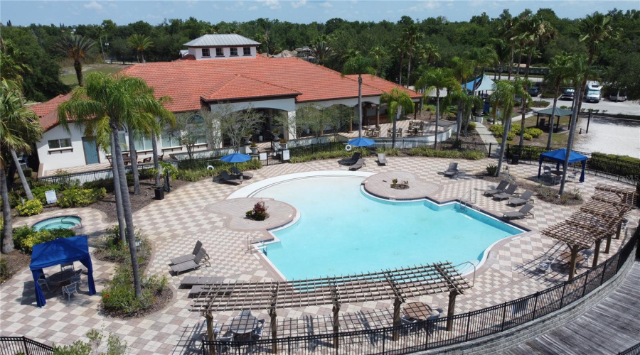 DAVENPORT, Florida 33837, 6 Bedrooms Bedrooms, ,5 BathroomsBathrooms,Residential,For Sale,ROSSO,0,MFRS5126388