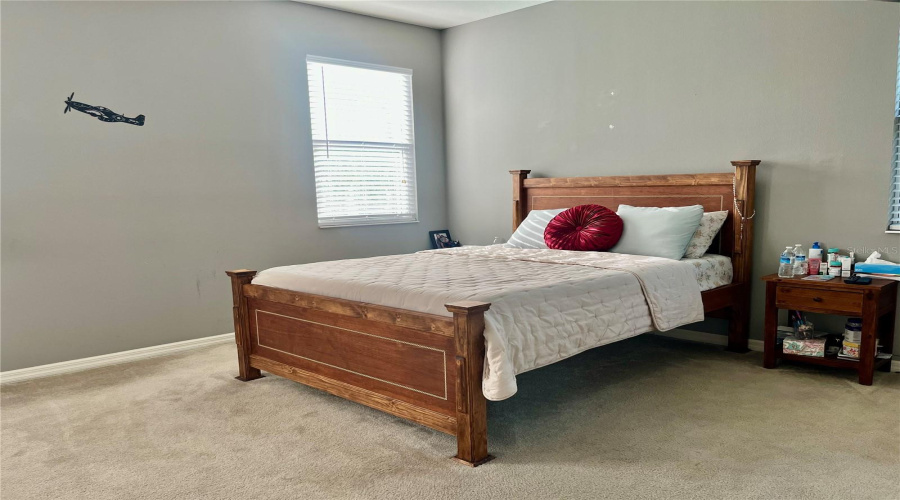 KISSIMMEE, Florida 34746, 4 Bedrooms Bedrooms, ,2 BathroomsBathrooms,Residential,For Sale,BOATING,0,MFRS5146545