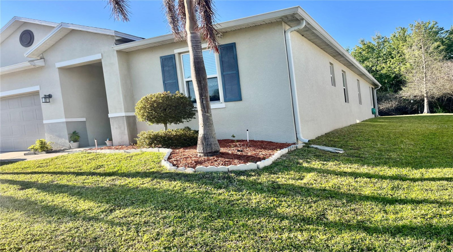 KISSIMMEE, Florida 34746, 4 Bedrooms Bedrooms, ,2 BathroomsBathrooms,Residential,For Sale,BOATING,0,MFRS5146545