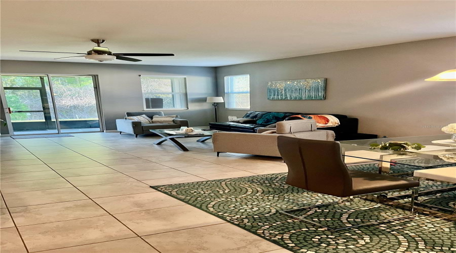 KISSIMMEE, Florida 34746, 4 Bedrooms Bedrooms, ,2 BathroomsBathrooms,Residential,For Sale,BOATING,0,MFRS5146545