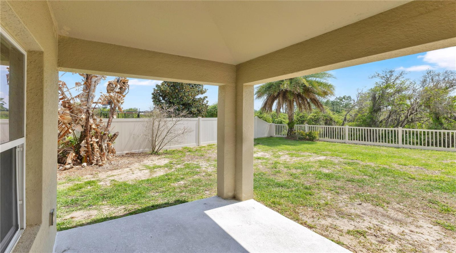 DAVENPORT, Florida 33837, 5 Bedrooms Bedrooms, ,3 BathroomsBathrooms,Residential,For Sale,WHIRLAWAY,0,MFRO6393311