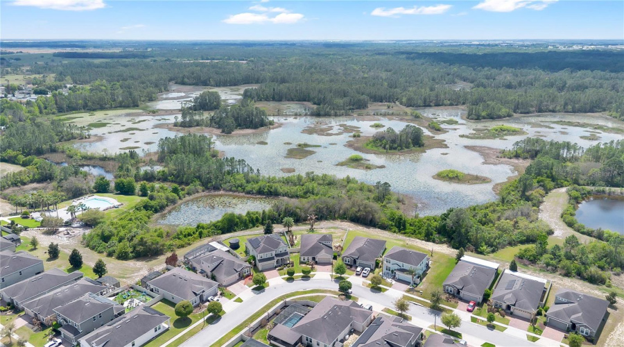 DAVENPORT, Florida 33837, 5 Bedrooms Bedrooms, ,3 BathroomsBathrooms,Residential,For Sale,WHIRLAWAY,0,MFRO6393311