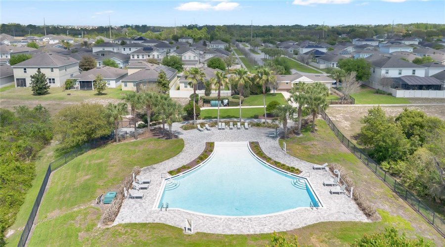 DAVENPORT, Florida 33837, 5 Bedrooms Bedrooms, ,3 BathroomsBathrooms,Residential,For Sale,WHIRLAWAY,0,MFRO6393311