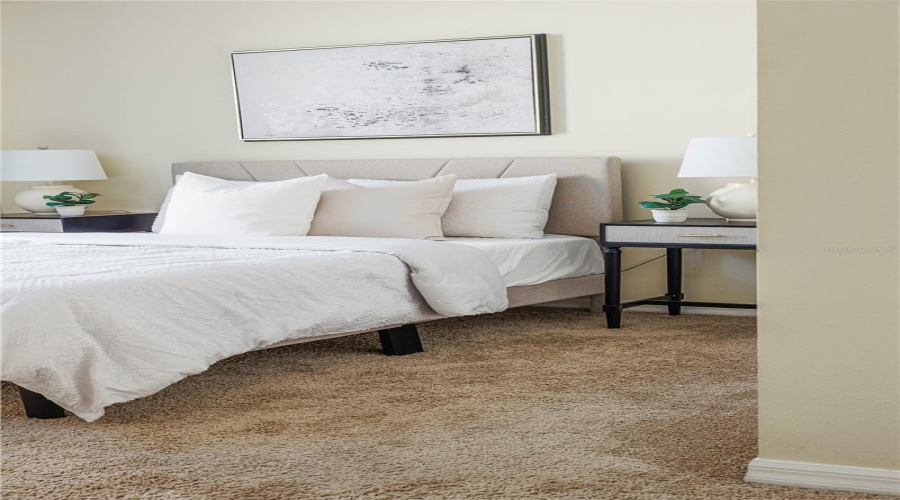 DAVENPORT, Florida 33896, 4 Bedrooms Bedrooms, ,2 BathroomsBathrooms,Residential,For Sale,ROBIN,0,MFRL4958683