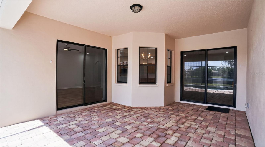 KISSIMMEE, Florida 34747, 4 Bedrooms Bedrooms, ,3 BathroomsBathrooms,Residential,For Sale,PAOLOS,0,MFRO6394431