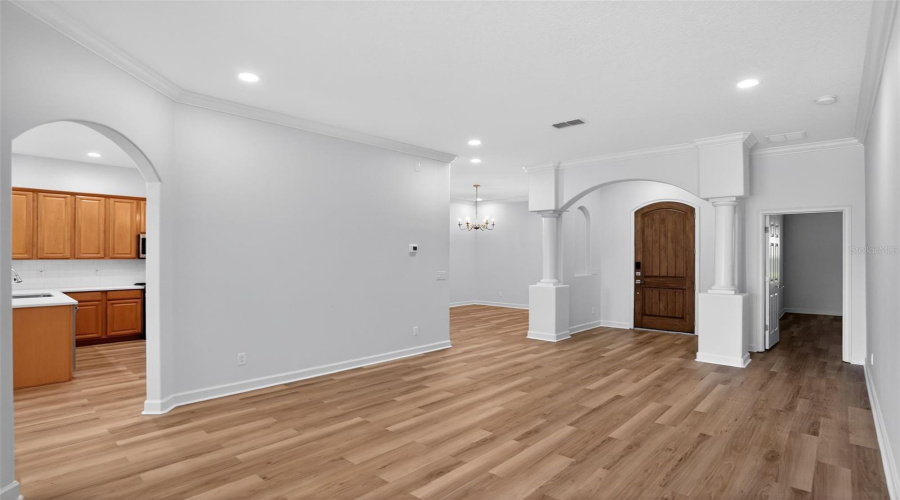 KISSIMMEE, Florida 34747, 4 Bedrooms Bedrooms, ,3 BathroomsBathrooms,Residential,For Sale,PAOLOS,0,MFRO6394431