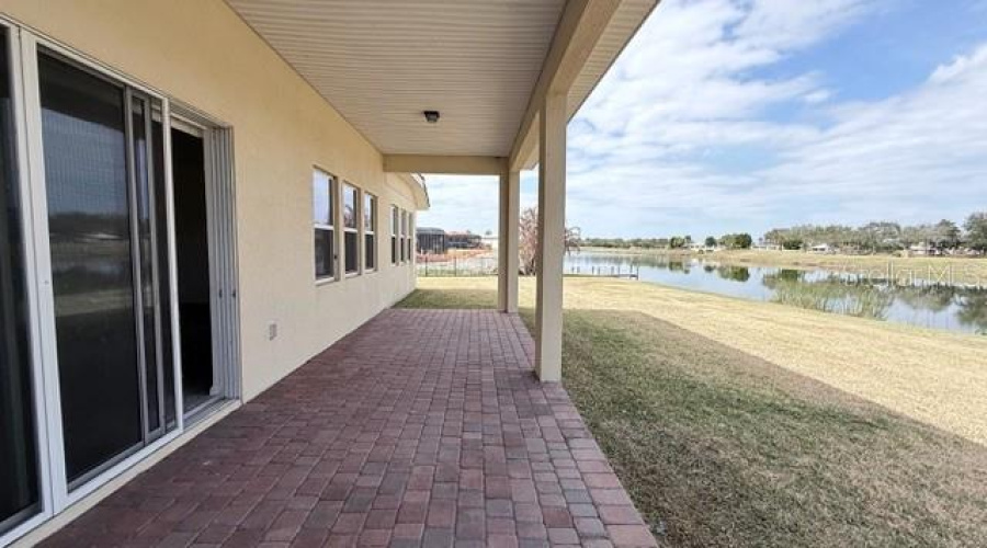 KISSIMMEE, Florida 34746, 4 Bedrooms Bedrooms, ,3 BathroomsBathrooms,Residential,For Sale,SHORESIDE,0,MFRO6393484