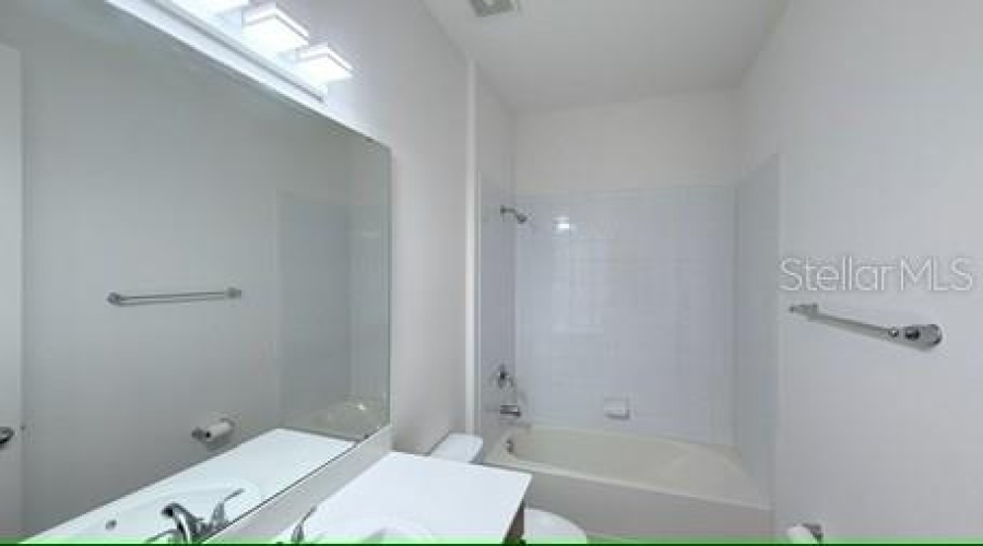 KISSIMMEE, Florida 34746, 4 Bedrooms Bedrooms, ,3 BathroomsBathrooms,Residential,For Sale,SHORESIDE,0,MFRO6393484