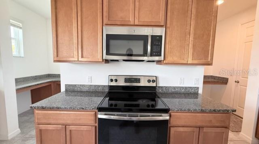 KISSIMMEE, Florida 34746, 4 Bedrooms Bedrooms, ,3 BathroomsBathrooms,Residential,For Sale,SHORESIDE,0,MFRO6393484