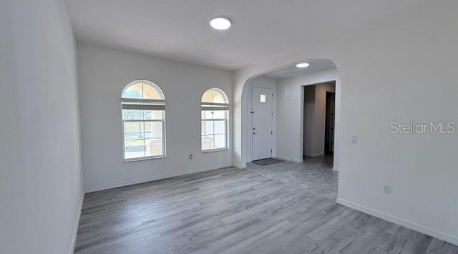 KISSIMMEE, Florida 34746, 4 Bedrooms Bedrooms, ,3 BathroomsBathrooms,Residential,For Sale,SHORESIDE,0,MFRO6393484