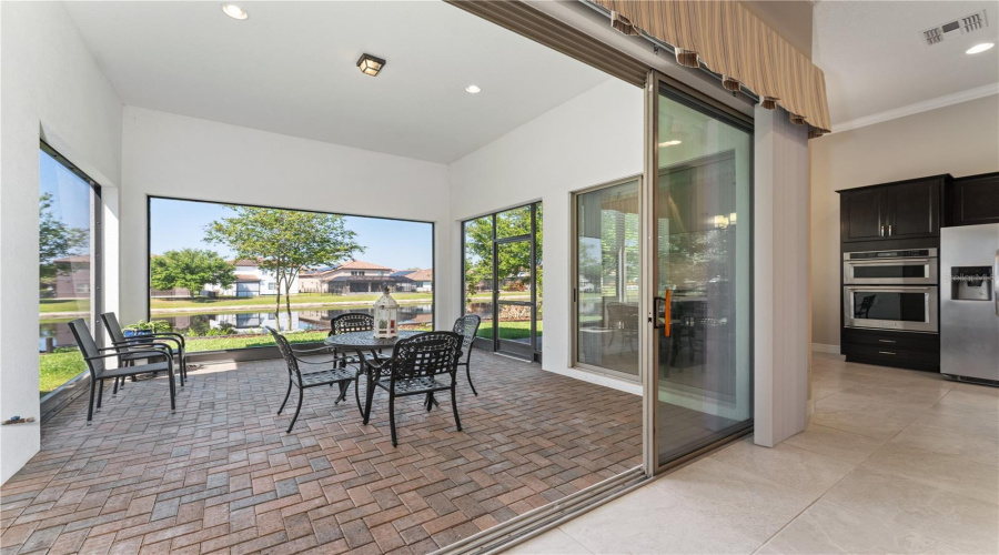 ORLANDO, Florida 32836, 3 Bedrooms Bedrooms, ,2 BathroomsBathrooms,Residential,For Sale,CITRON OAKS,0,MFRO6394573