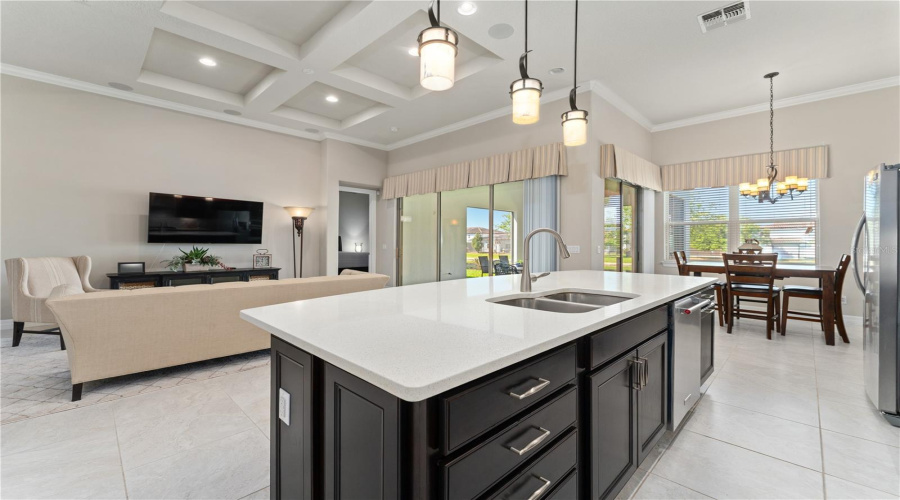 ORLANDO, Florida 32836, 3 Bedrooms Bedrooms, ,2 BathroomsBathrooms,Residential,For Sale,CITRON OAKS,0,MFRO6394573