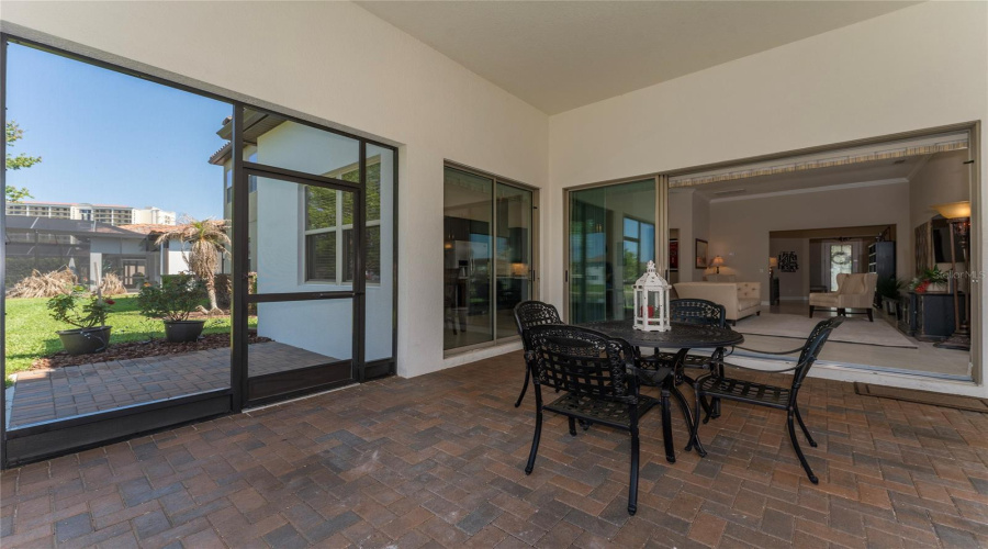 ORLANDO, Florida 32836, 3 Bedrooms Bedrooms, ,2 BathroomsBathrooms,Residential,For Sale,CITRON OAKS,0,MFRO6394573