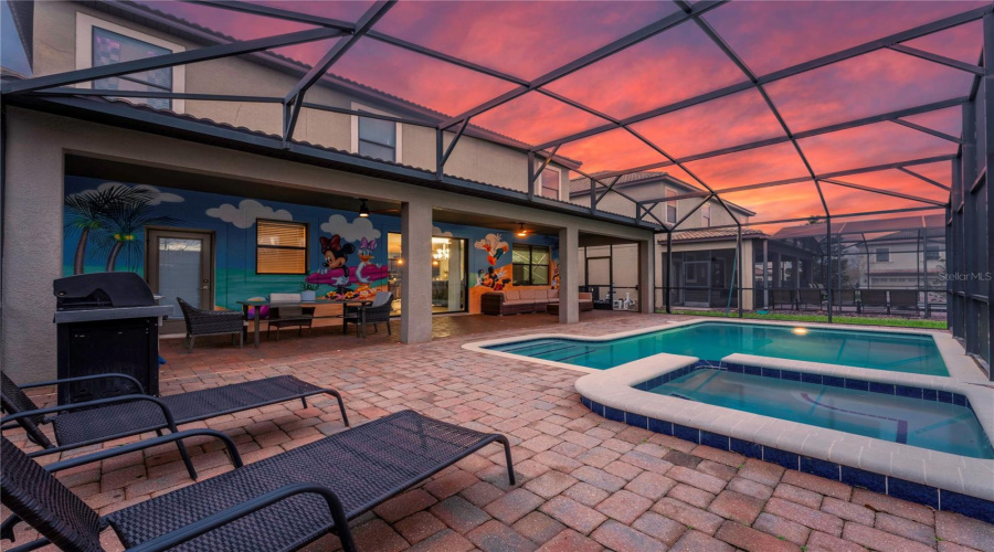 DAVENPORT, Florida 33896, 9 Bedrooms Bedrooms, ,5 BathroomsBathrooms,Residential,For Sale,WEDGE,0,MFRO6394575