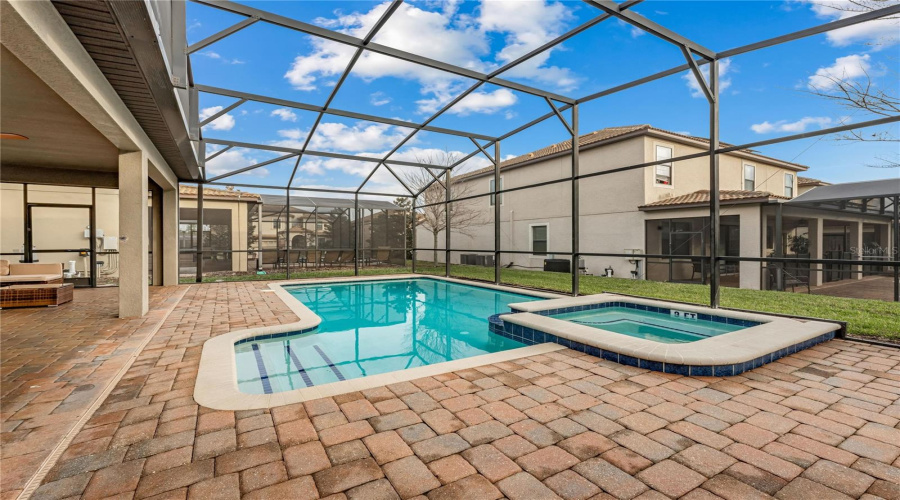 DAVENPORT, Florida 33896, 9 Bedrooms Bedrooms, ,5 BathroomsBathrooms,Residential,For Sale,WEDGE,0,MFRO6394575