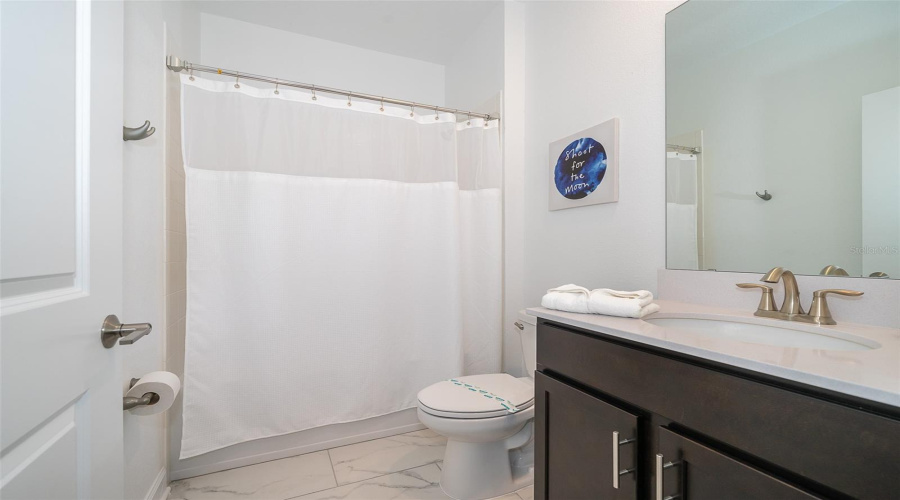 KISSIMMEE, Florida 34746, 5 Bedrooms Bedrooms, ,5 BathroomsBathrooms,Residential,For Sale,PARAGRAPH,0,MFRS5146741