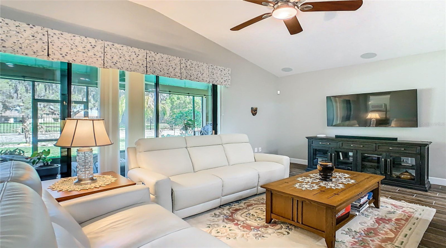 KISSIMMEE, Florida 34746, 3 Bedrooms Bedrooms, ,2 BathroomsBathrooms,Residential,For Sale,GOBLET COVE,0,MFRS5146350