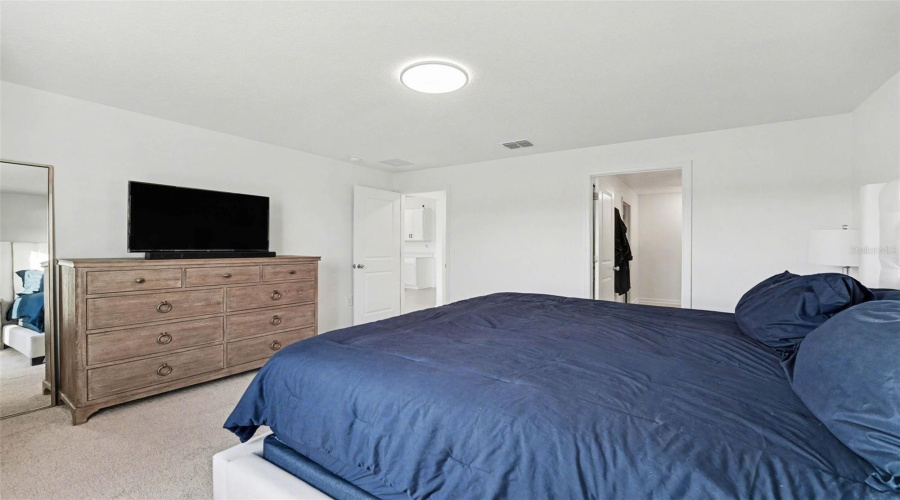 DAVENPORT, Florida 33837, 4 Bedrooms Bedrooms, ,3 BathroomsBathrooms,Residential,For Sale,BARNET,0,MFRTB8491722