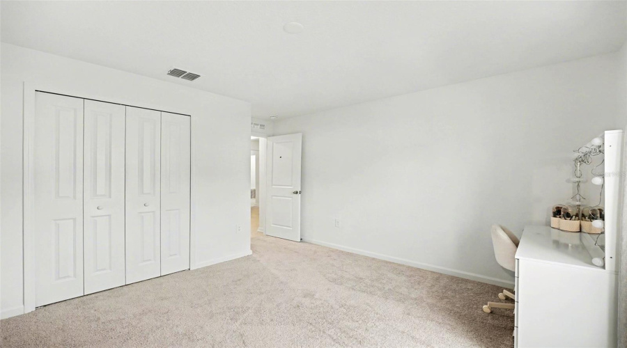 DAVENPORT, Florida 33837, 4 Bedrooms Bedrooms, ,3 BathroomsBathrooms,Residential,For Sale,BARNET,0,MFRTB8491722