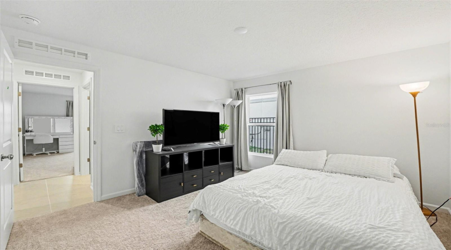 DAVENPORT, Florida 33837, 4 Bedrooms Bedrooms, ,3 BathroomsBathrooms,Residential,For Sale,BARNET,0,MFRTB8491722