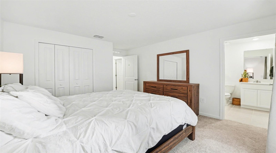 DAVENPORT, Florida 33837, 4 Bedrooms Bedrooms, ,3 BathroomsBathrooms,Residential,For Sale,BARNET,0,MFRTB8491722