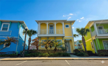 KISSIMMEE, Florida 34747, 3 Bedrooms Bedrooms, ,3 BathroomsBathrooms,Residential,For Sale,KNEE DEEP,0,MFRO6394557