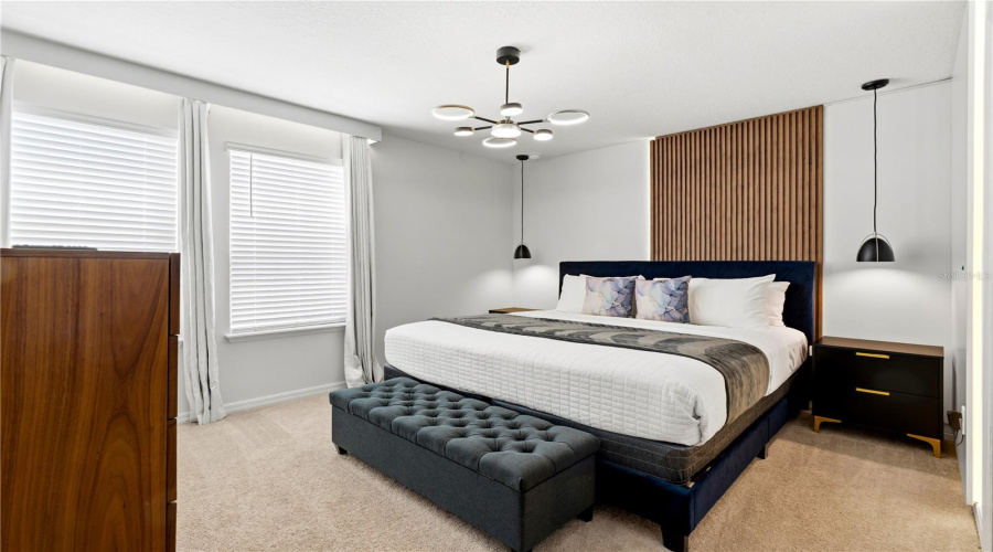 DAVENPORT, Florida 33897, 8 Bedrooms Bedrooms, ,6 BathroomsBathrooms,Residential,For Sale,KAIPO,0,MFRO6394556