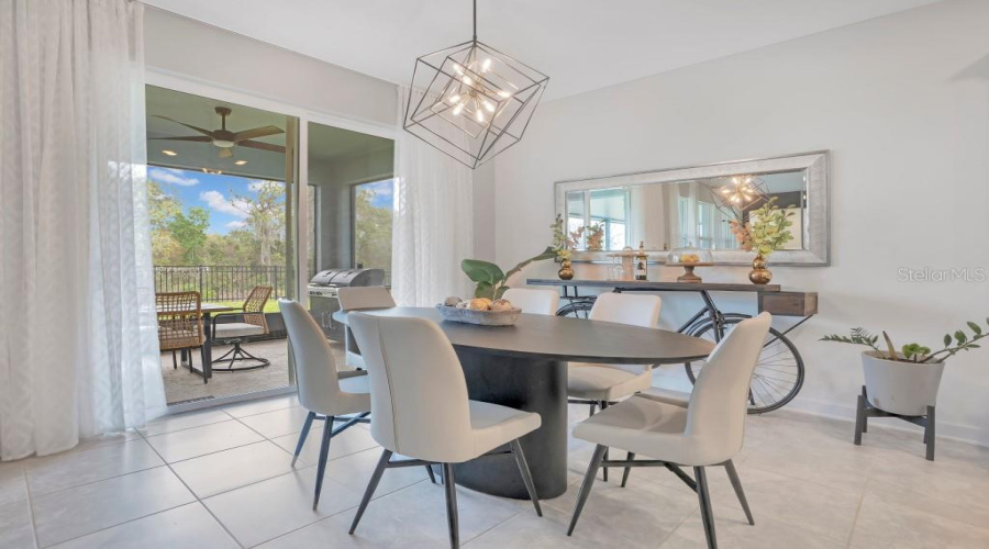 DAVENPORT, Florida 33837, 5 Bedrooms Bedrooms, ,3 BathroomsBathrooms,Residential,For Sale,DAGENHAM,0,MFRTB8491445