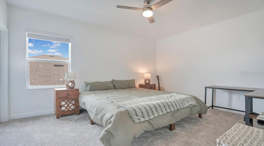 DAVENPORT, Florida 33837, 5 Bedrooms Bedrooms, ,3 BathroomsBathrooms,Residential,For Sale,DAGENHAM,0,MFRTB8491445