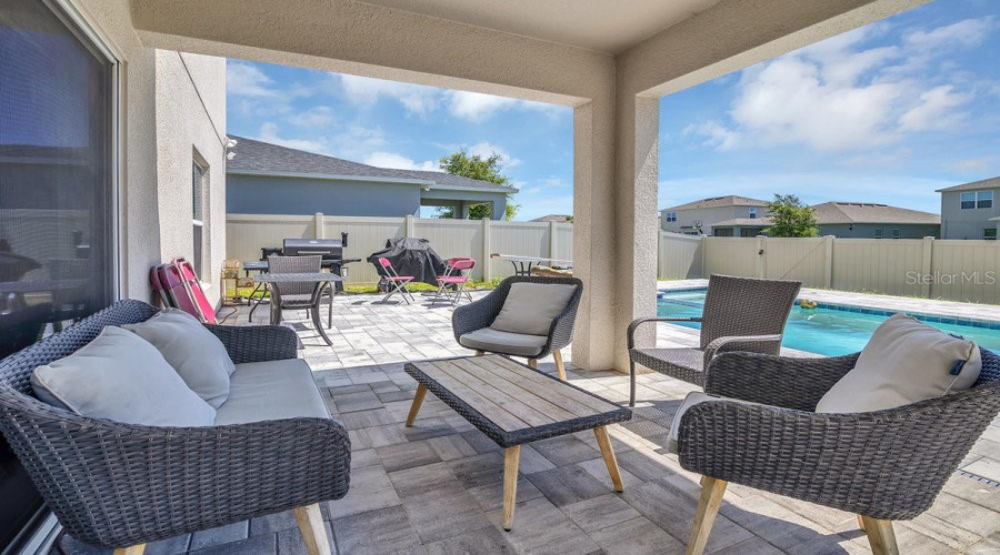 DAVENPORT, Florida 33897, 5 Bedrooms Bedrooms, ,3 BathroomsBathrooms,Residential,For Sale,TUSCANY,0,MFRS5139756