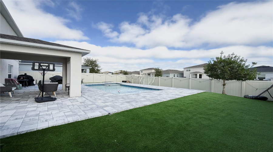 DAVENPORT, Florida 33897, 5 Bedrooms Bedrooms, ,3 BathroomsBathrooms,Residential,For Sale,TUSCANY,0,MFRS5139756