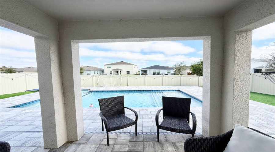 DAVENPORT, Florida 33897, 5 Bedrooms Bedrooms, ,3 BathroomsBathrooms,Residential,For Sale,TUSCANY,0,MFRS5139756