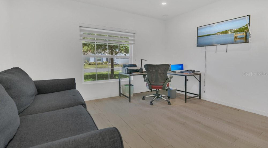 DAVENPORT, Florida 33897, 5 Bedrooms Bedrooms, ,3 BathroomsBathrooms,Residential,For Sale,TUSCANY,0,MFRS5139756