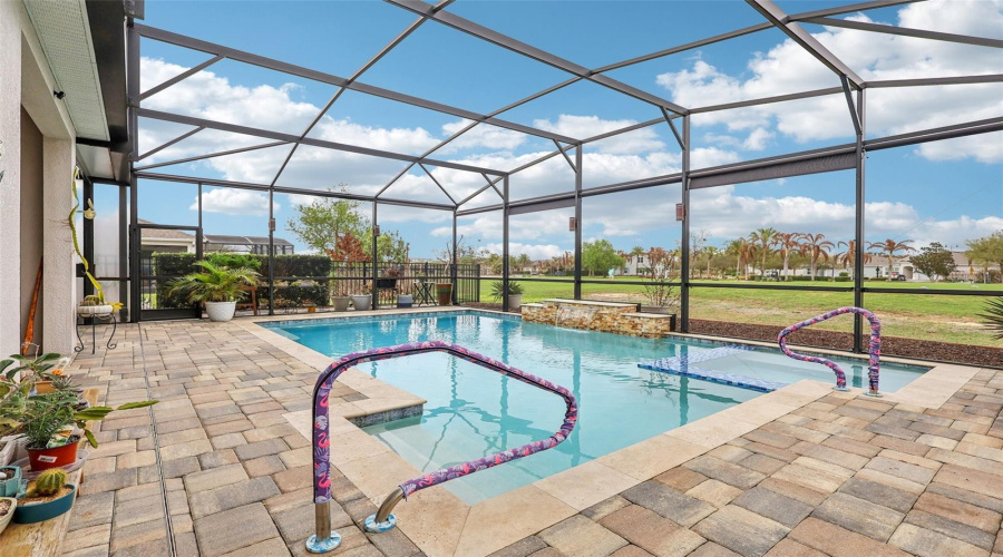 Relax with Golf Views!