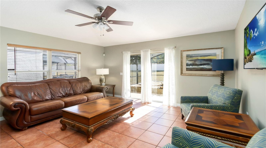 DAVENPORT, Florida 33897, 4 Bedrooms Bedrooms, ,2 BathroomsBathrooms,Residential,For Sale,JOCELYN,0,MFRS5142156