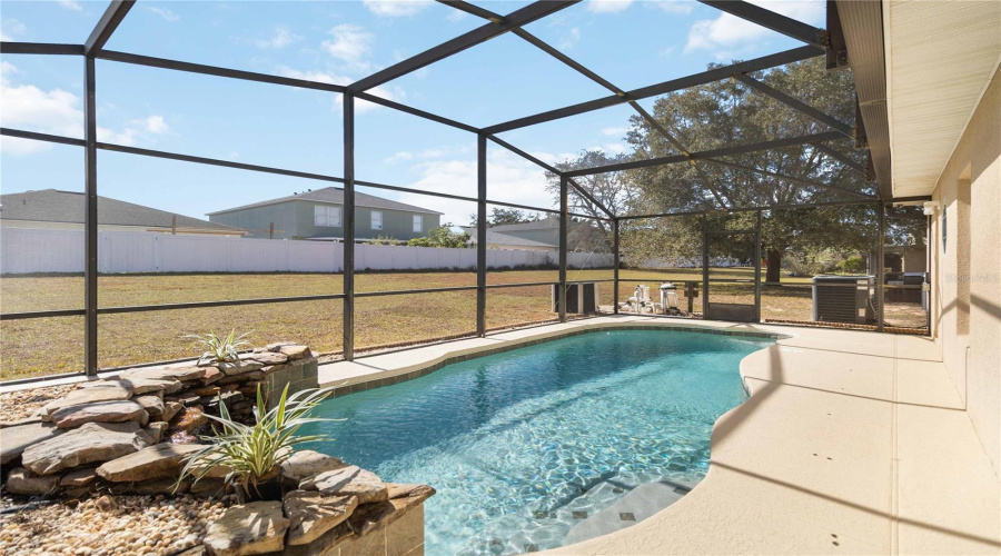 DAVENPORT, Florida 33897, 4 Bedrooms Bedrooms, ,2 BathroomsBathrooms,Residential,For Sale,JOCELYN,0,MFRS5142156