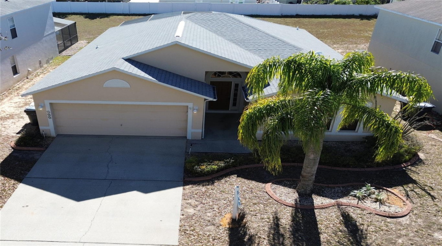 DAVENPORT, Florida 33897, 4 Bedrooms Bedrooms, ,2 BathroomsBathrooms,Residential,For Sale,JOCELYN,0,MFRS5142156