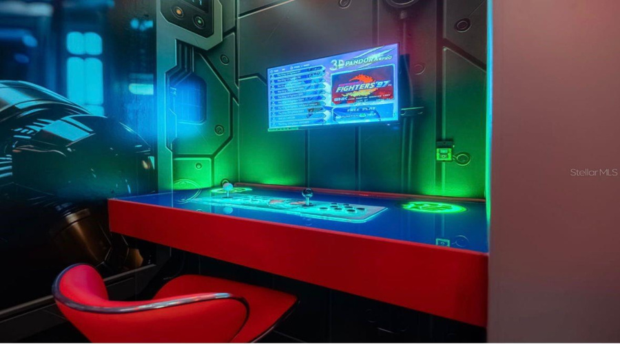 KISSIMMEE, Florida 34747, 7 Bedrooms Bedrooms, ,6 BathroomsBathrooms,Residential,For Sale,DRIFTWOOD,0,MFRO6384481