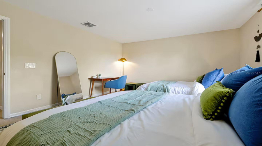 KISSIMMEE, Florida 34746, 5 Bedrooms Bedrooms, ,4 BathroomsBathrooms,Residential,For Sale,SANTOSH,0,MFRO6394749