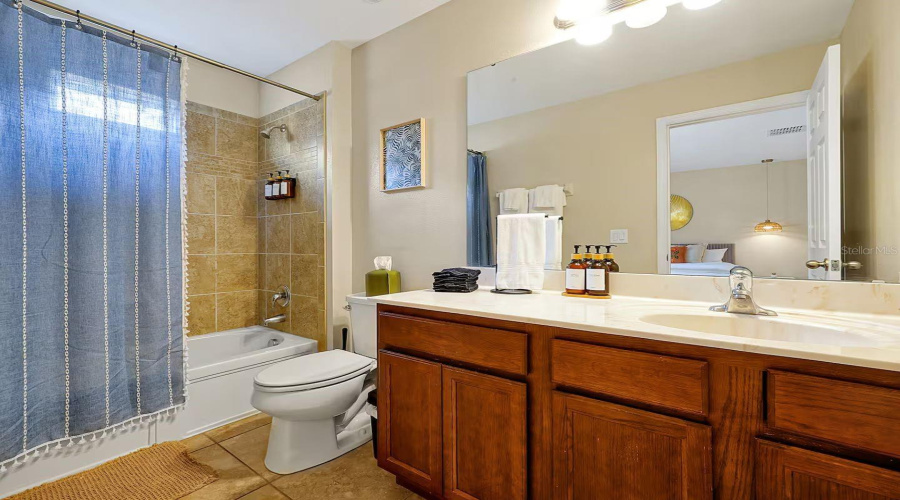 KISSIMMEE, Florida 34746, 5 Bedrooms Bedrooms, ,4 BathroomsBathrooms,Residential,For Sale,SANTOSH,0,MFRO6394749