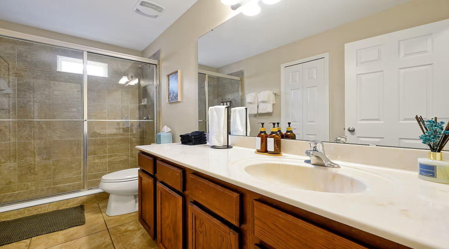 KISSIMMEE, Florida 34746, 5 Bedrooms Bedrooms, ,4 BathroomsBathrooms,Residential,For Sale,SANTOSH,0,MFRO6394749