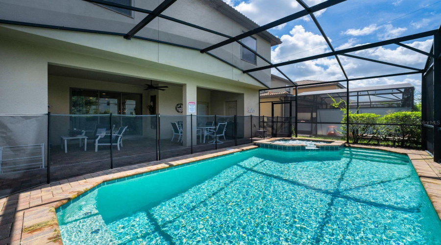 KISSIMMEE, Florida 34747, 6 Bedrooms Bedrooms, ,4 BathroomsBathrooms,Residential,For Sale,LIMA,0,MFRO6393893