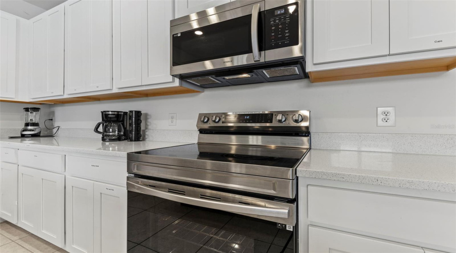 DAVENPORT, Florida 33896, 3 Bedrooms Bedrooms, ,2 BathroomsBathrooms,Residential,For Sale,LONGBOAT,0,MFRS5146757