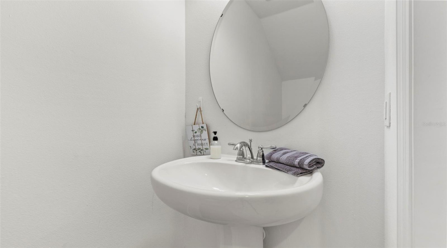 DAVENPORT, Florida 33896, 3 Bedrooms Bedrooms, ,2 BathroomsBathrooms,Residential,For Sale,LONGBOAT,0,MFRS5146757