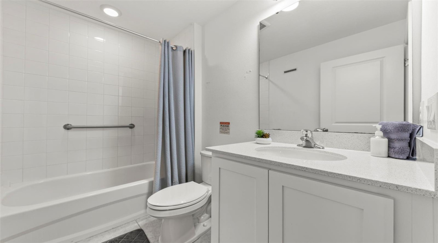 DAVENPORT, Florida 33896, 3 Bedrooms Bedrooms, ,2 BathroomsBathrooms,Residential,For Sale,LONGBOAT,0,MFRS5146757